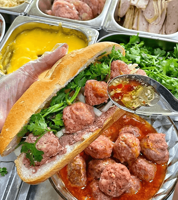 Banh mi in life